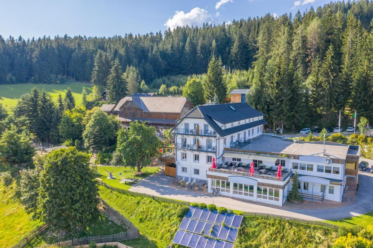 Familienhotel Berger Санкт-Якоб-им-Вальде Экстерьер фото